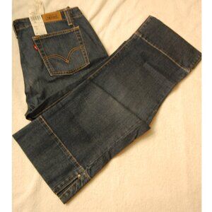 NEW Dark Blue Levi's Jeans Women's Capris Size 16 Wide Cuff with Slit. Red tag